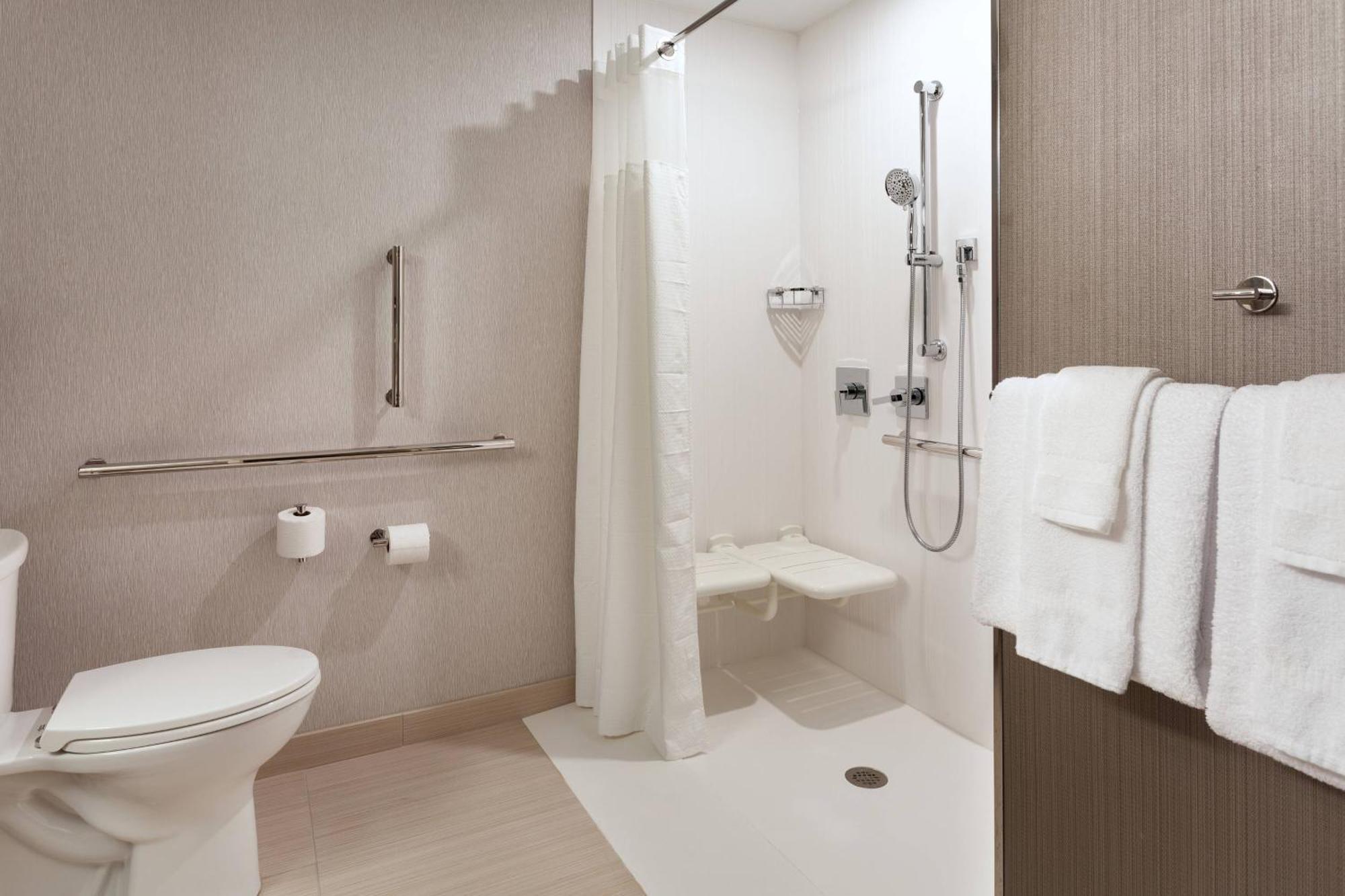 Courtyard By Marriott Winter Haven Hotell Exteriör bild
