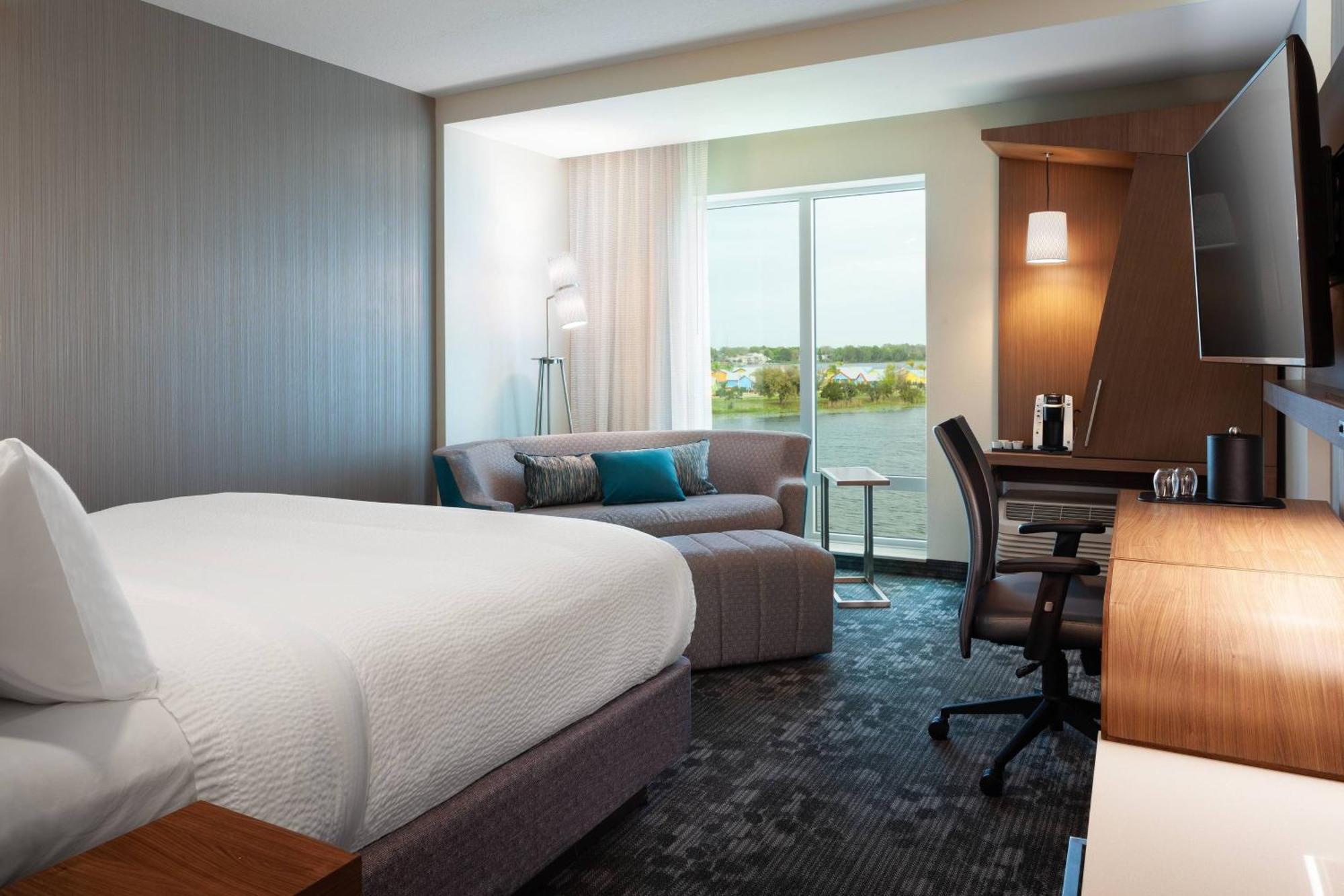 Courtyard By Marriott Winter Haven Hotell Exteriör bild